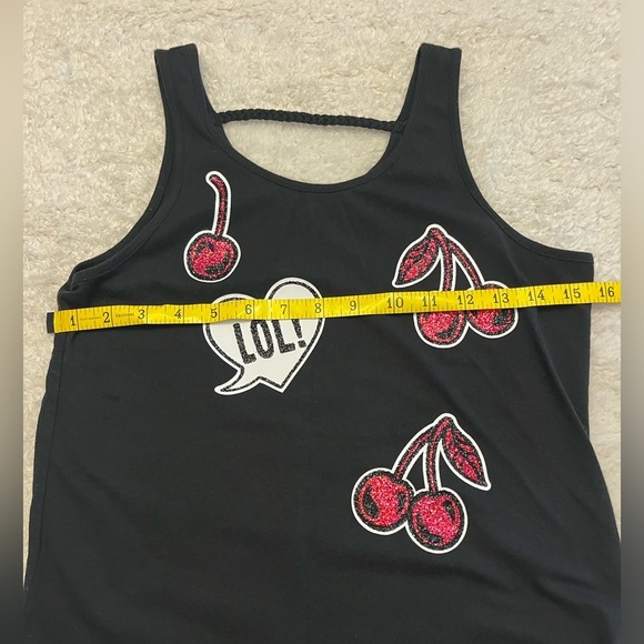 Justice Tank - Picture 3 of 6